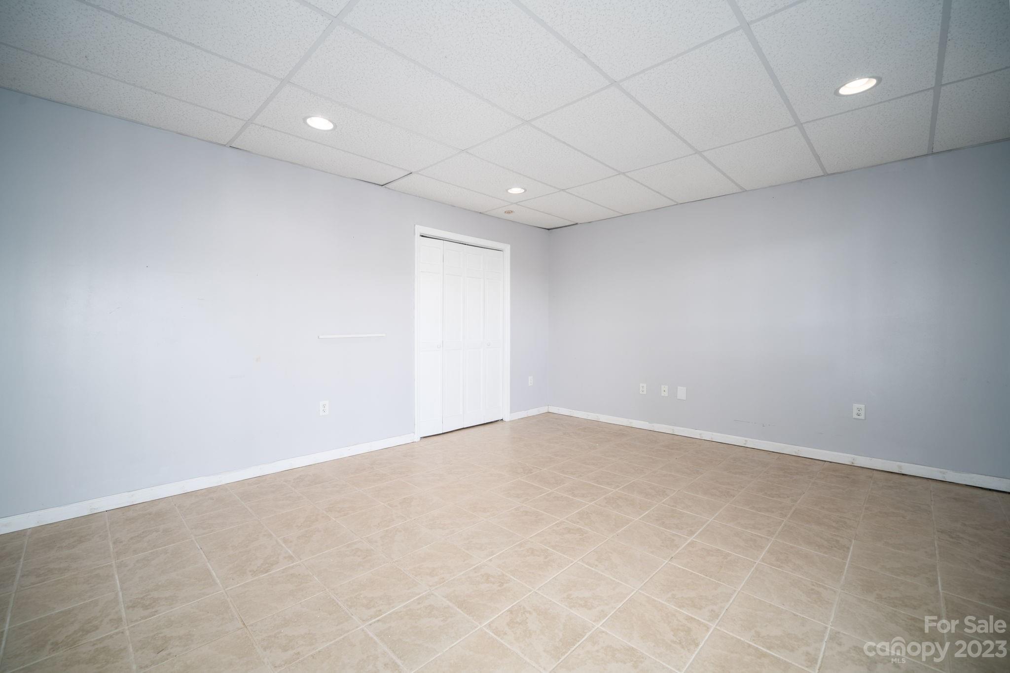 Windsor Pointe - Residential