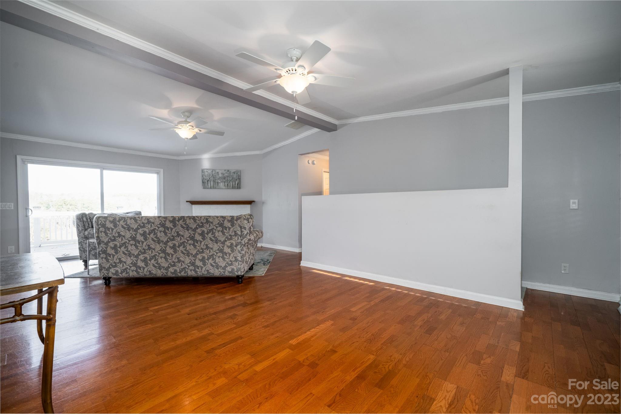 Windsor Pointe - Residential