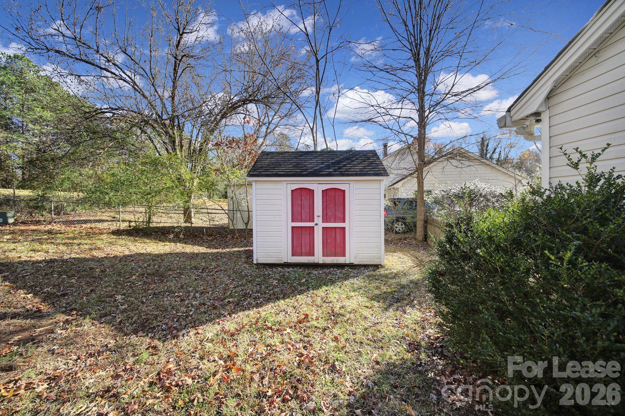 Danby - Residential Lease