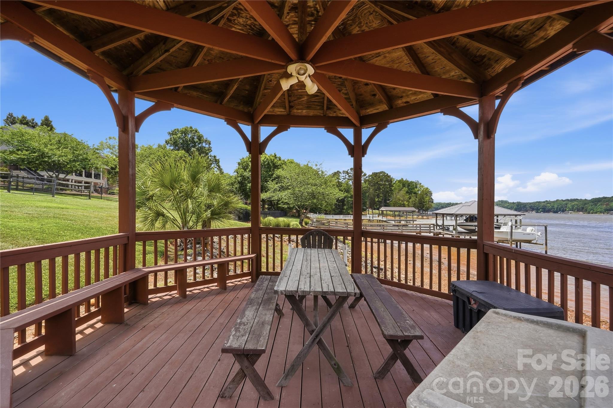 Forest Bay - Residential
