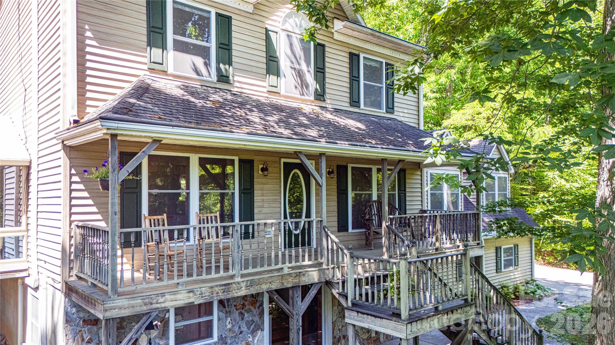 Laurel Ridge - Residential