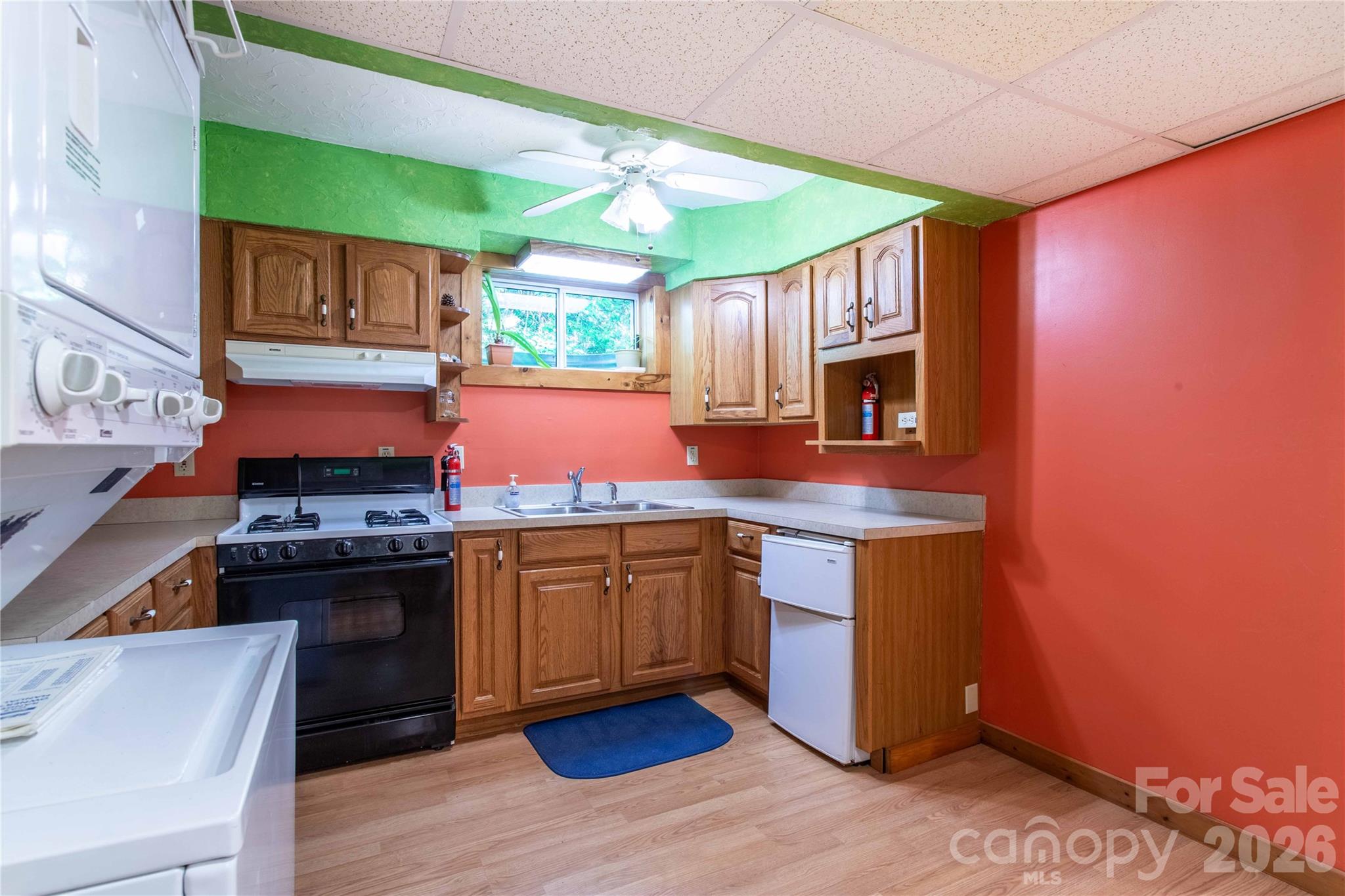 Laurel Ridge - Residential