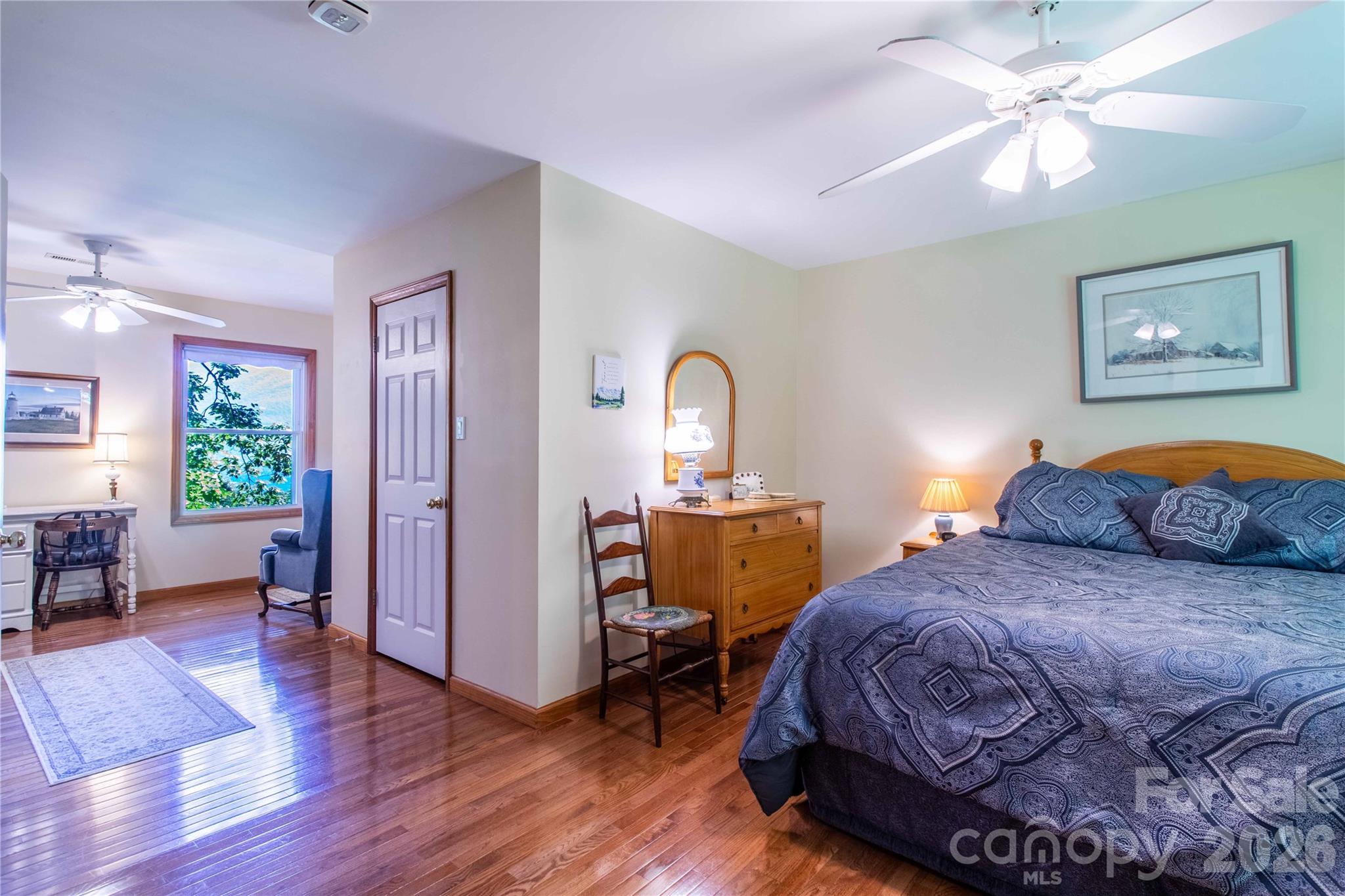 Laurel Ridge - Residential