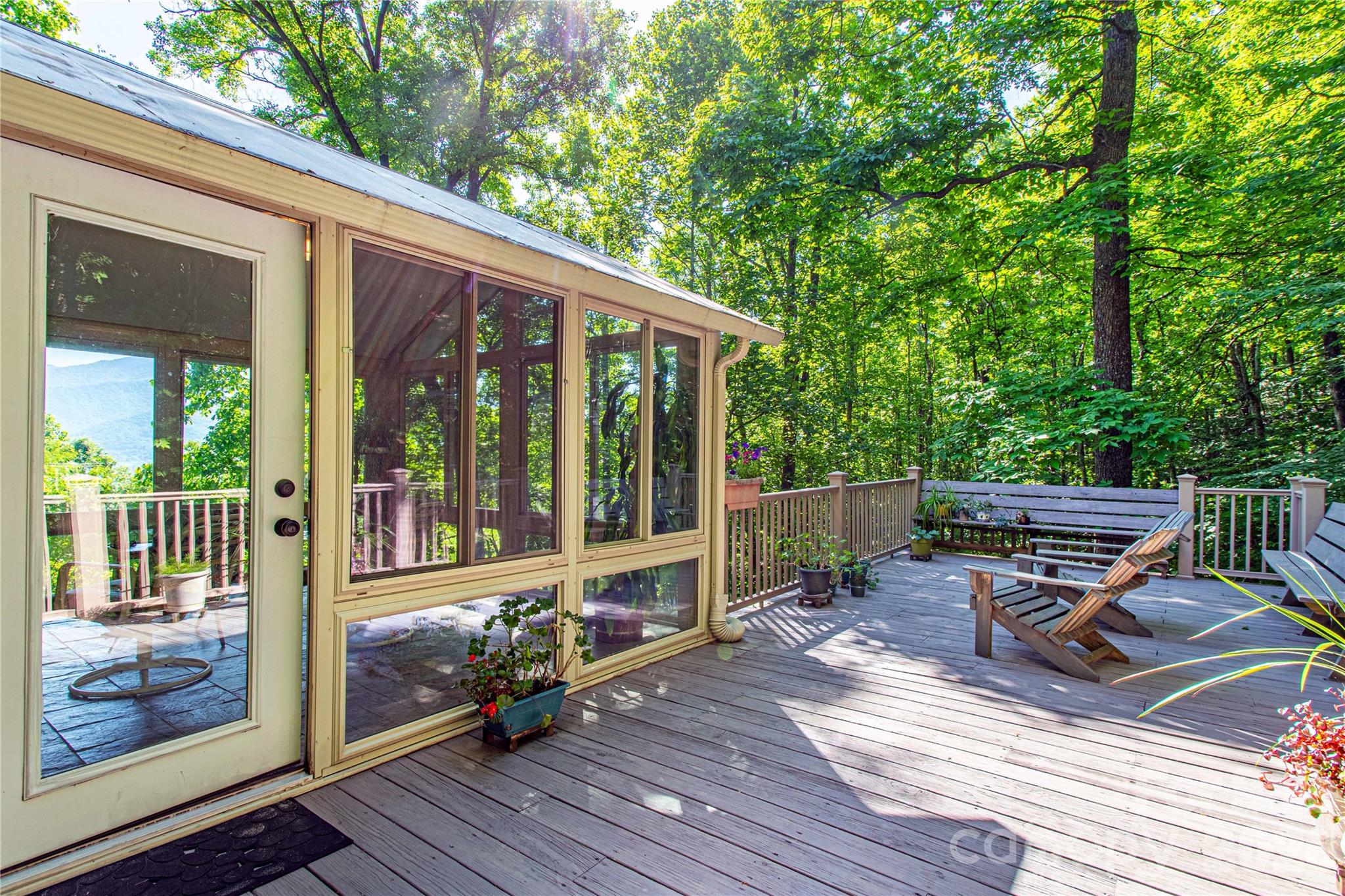 Laurel Ridge - Residential