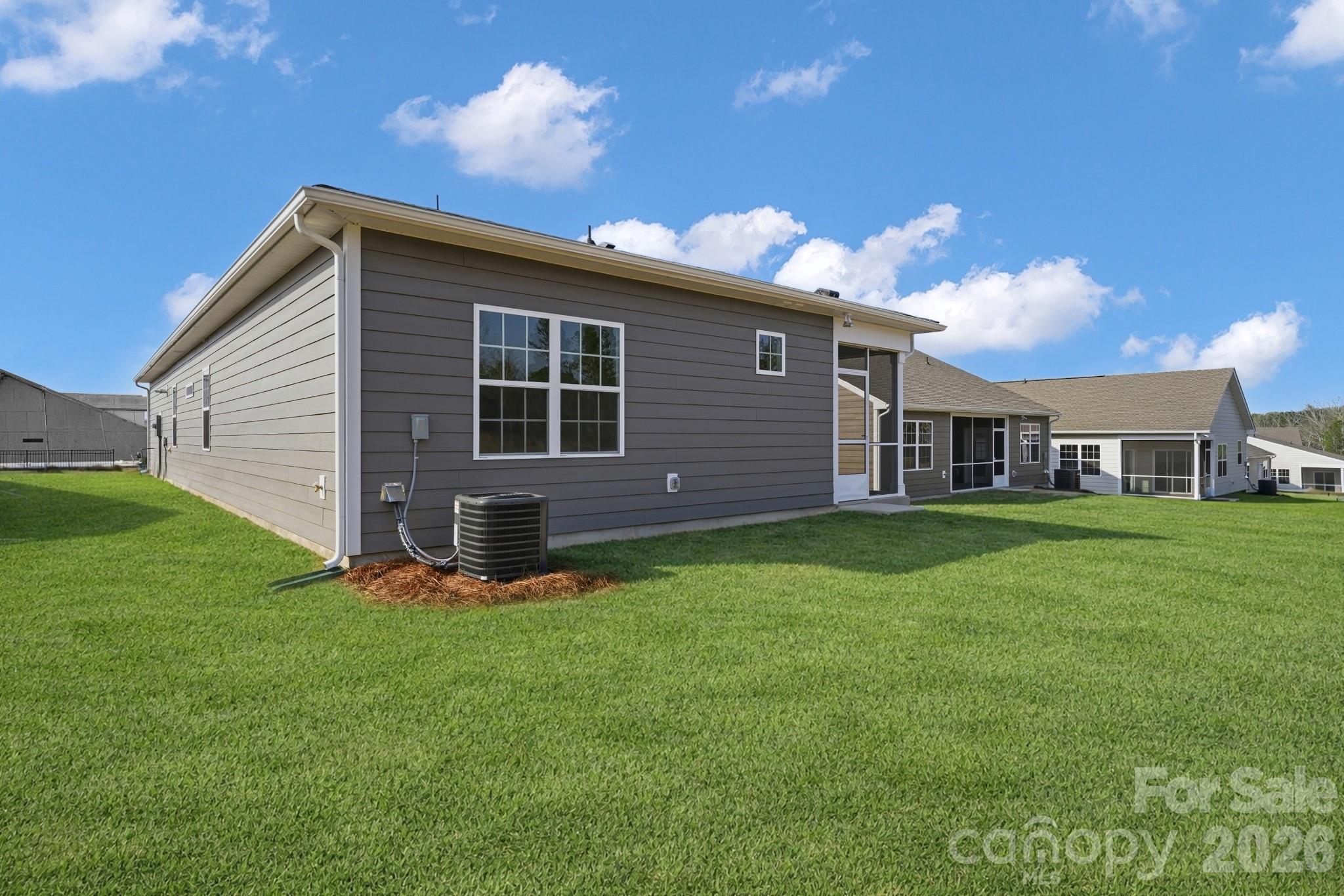 Roselyn - Residential