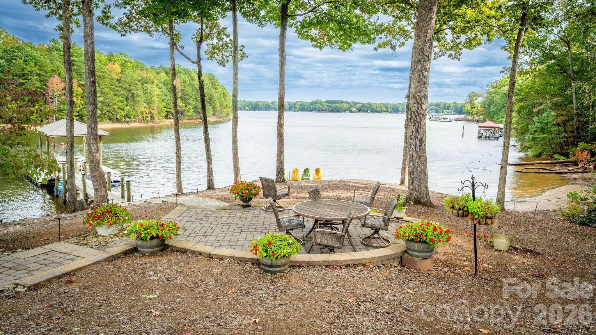 The Vineyards at Kiser Island - Residential