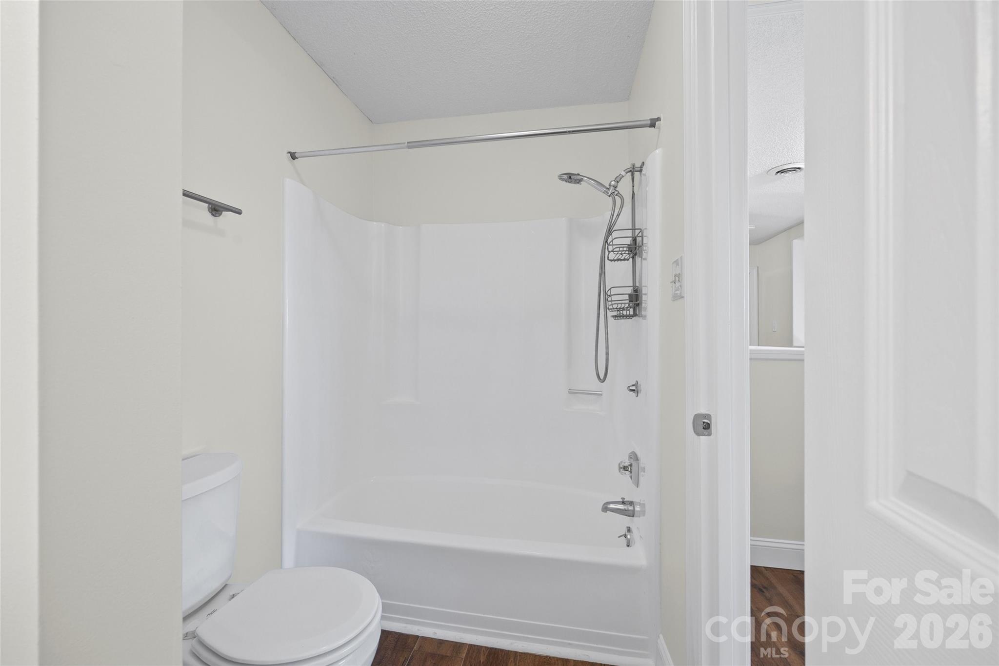 Tega Cay - Residential