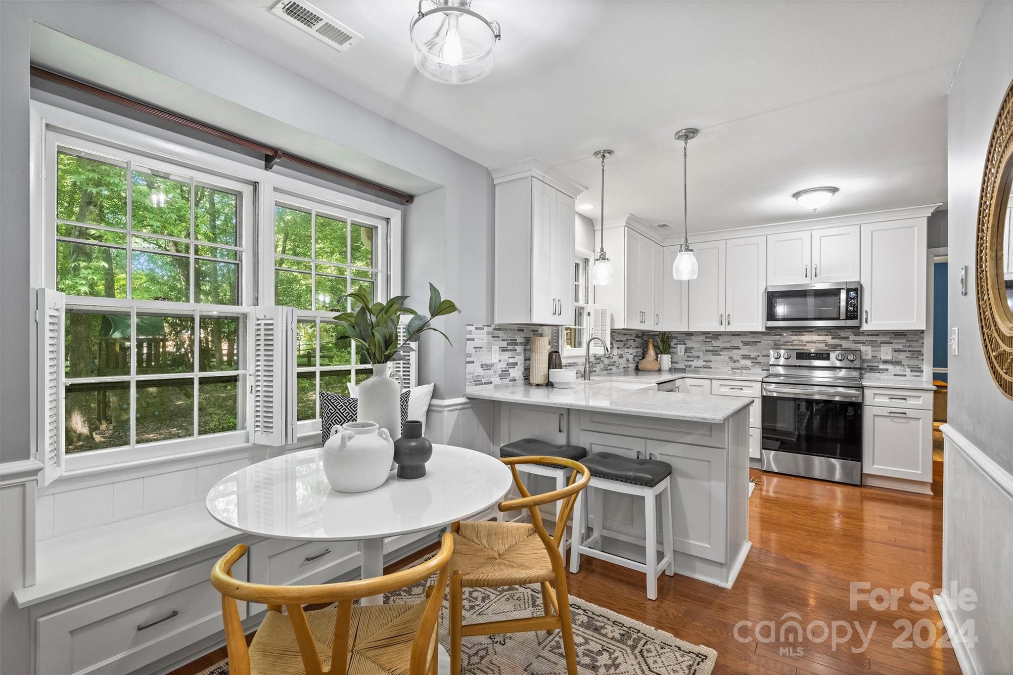Sardis Forest - Residential