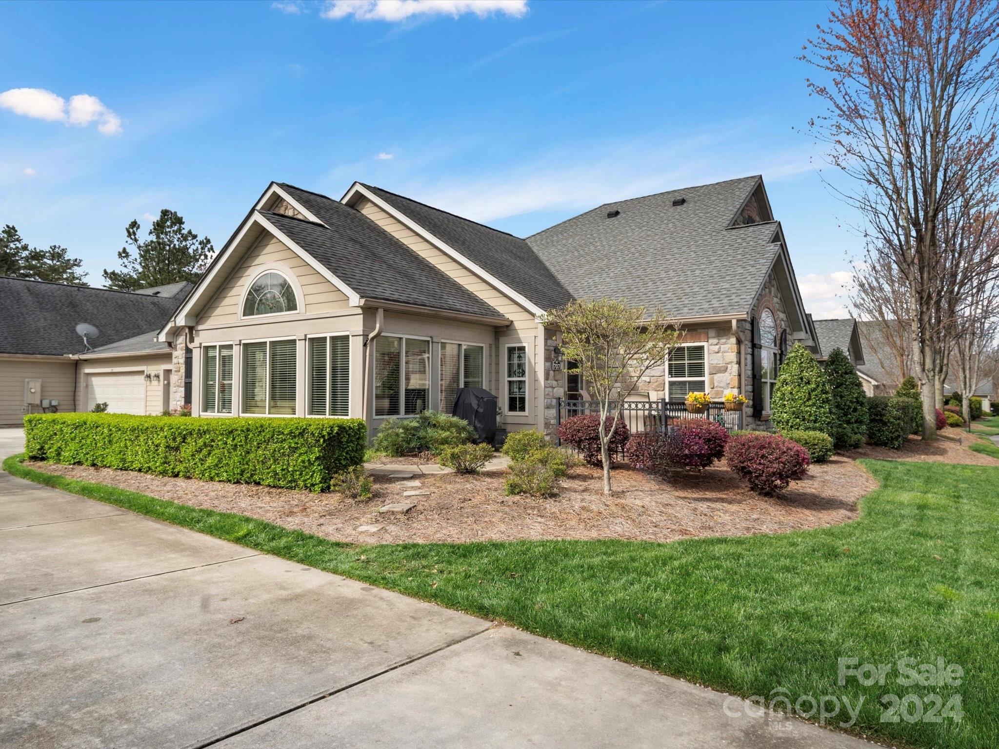 Stonecrest Villas of Tega Cay - Residential