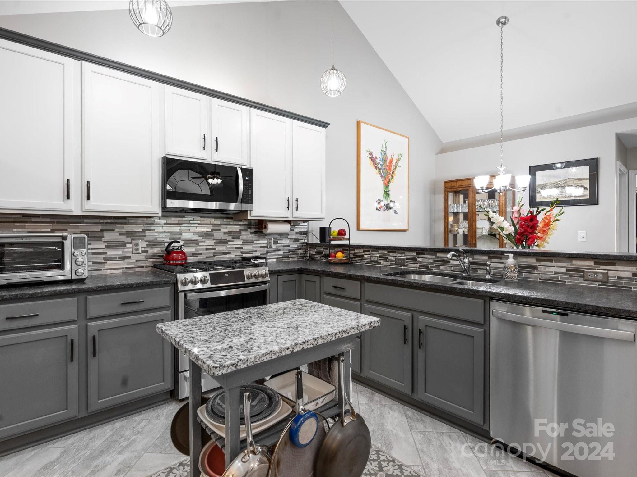 Stonecrest Villas of Tega Cay - Residential