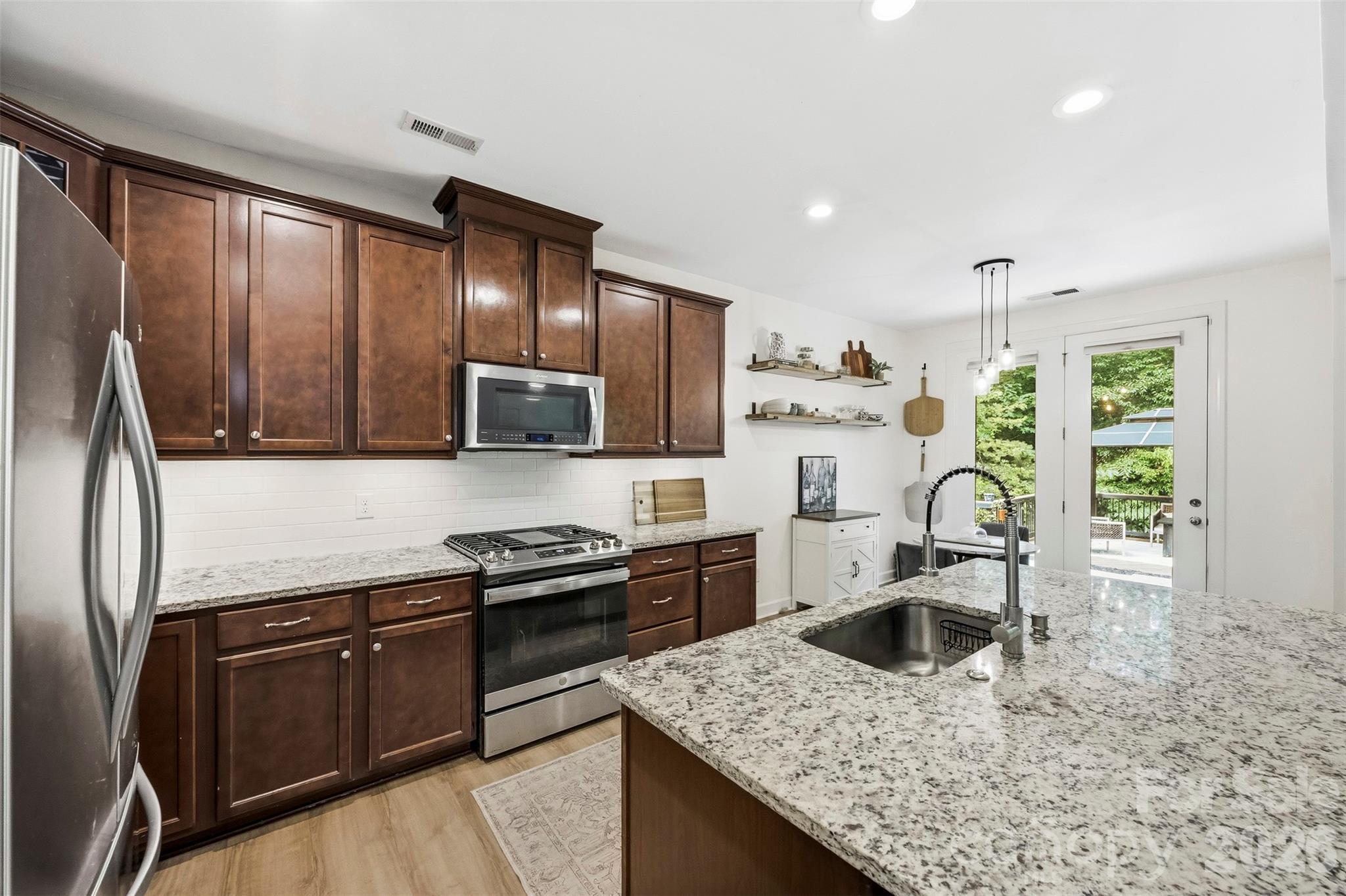 Hubbard Falls - Residential
