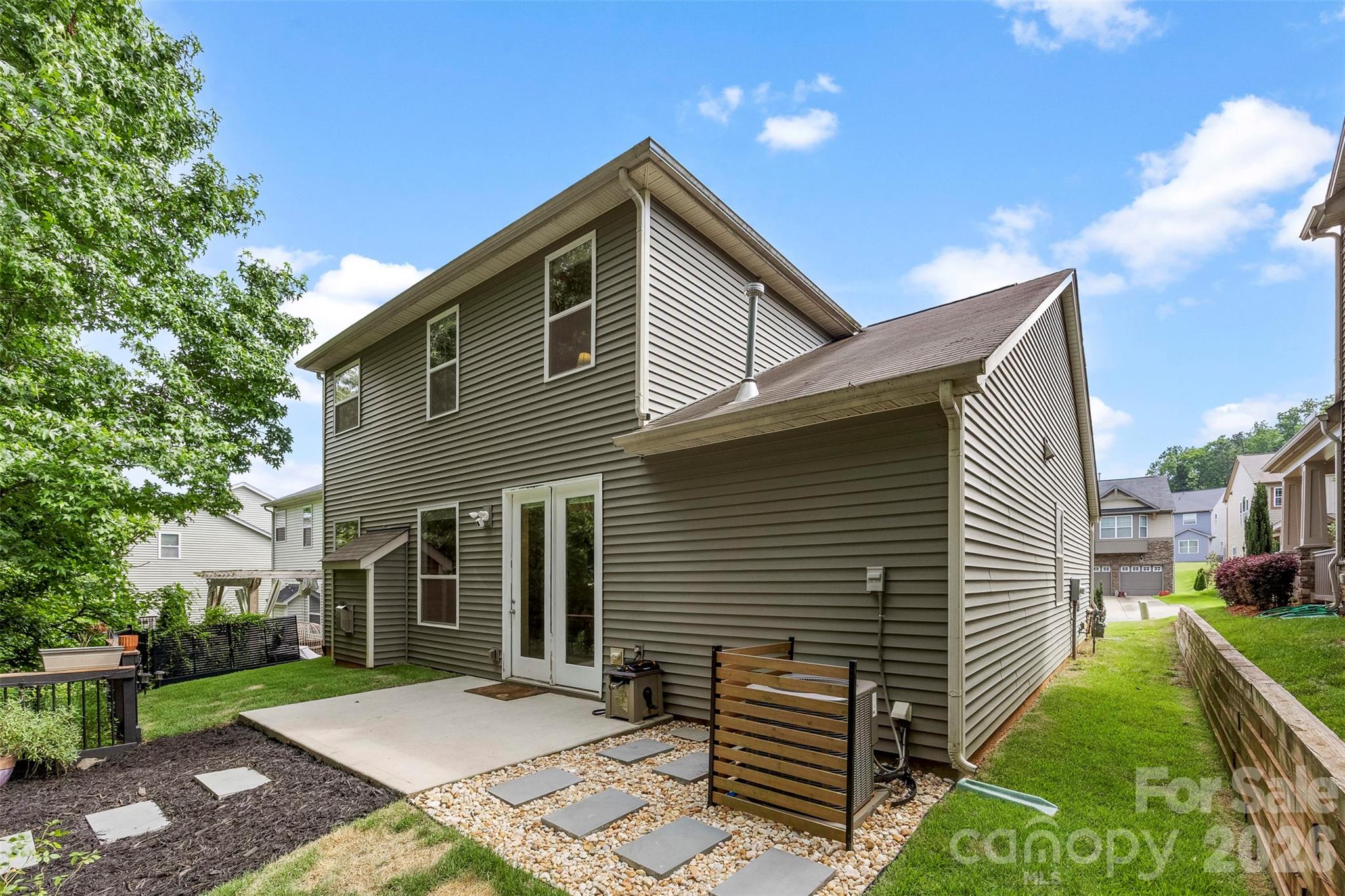 Hubbard Falls - Residential