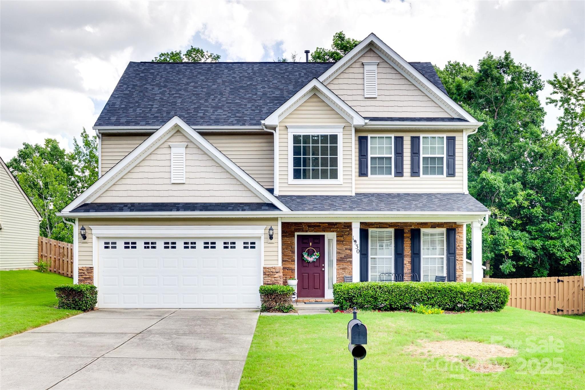 Welcome home to 1930 Caprington in Almond Glen! This 3 bedroom, 2-1/2 bath is well-maintained and ready for its new owners.  From the cute front porch to the patio out back, you will see rooms of possibilities.  The main floor boasts a gas stove in the efficient and beautiful kitchen, a gas fireplace and an office or flex room that could have endless uses.  Upstairs, there are 3 well-sized bedrooms, a laundry room and a large primary bedroom with tray ceilings and a large sitting room. That sitting room could easily even become a 4th bedroom with a little construction - the closet is already there! Pull your car into the 2-car garage and you will be home in this fabulous location so close to Fort Mill, SC and Charlotte, NC - lower South Carolina taxes, but close to Charlotte's upscale amenities! Don't miss this one!

Light fixture in dining room does not convey.



HOA: https://www.almondglenhoa.org