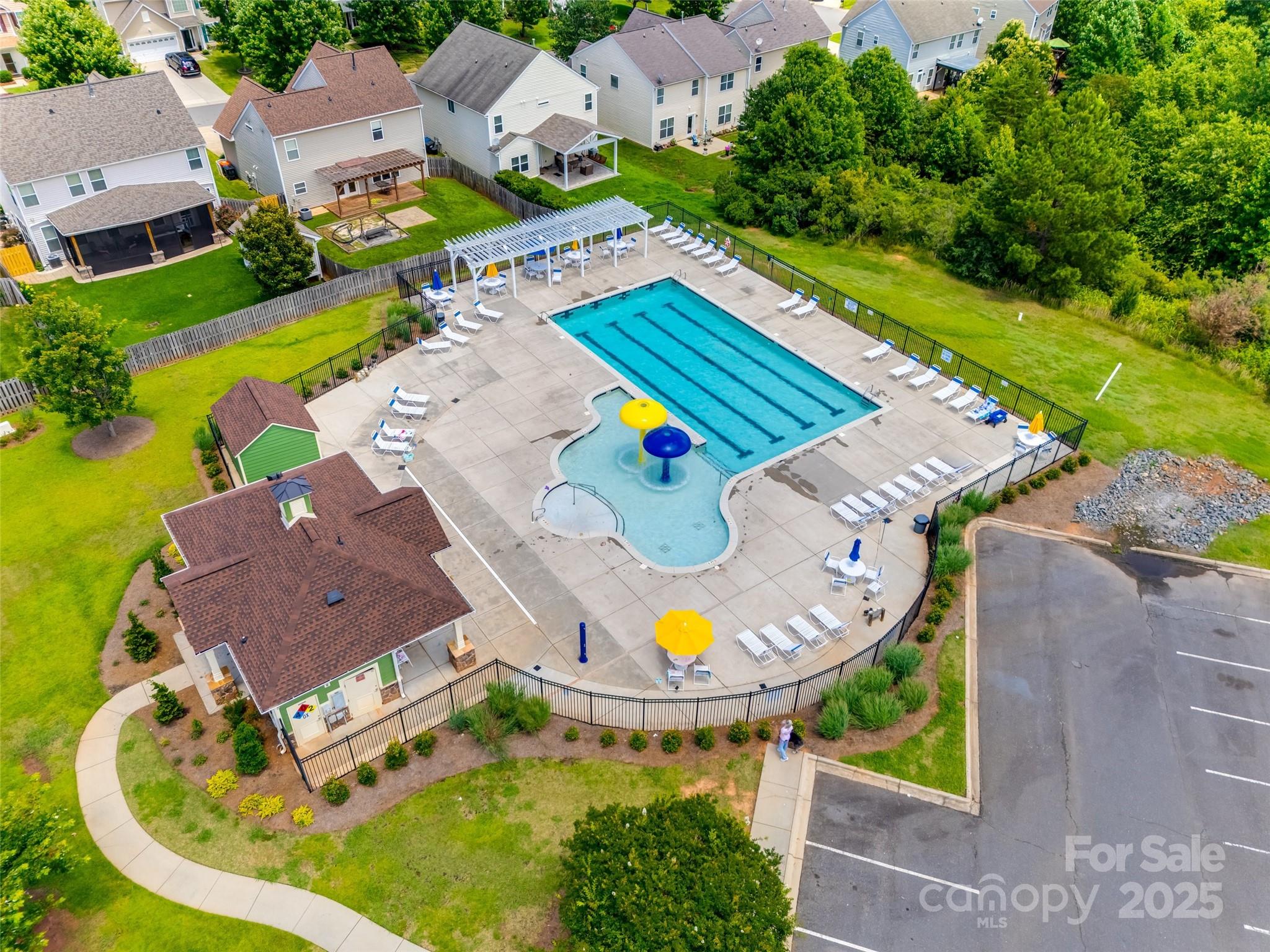 Almond Glen - Residential