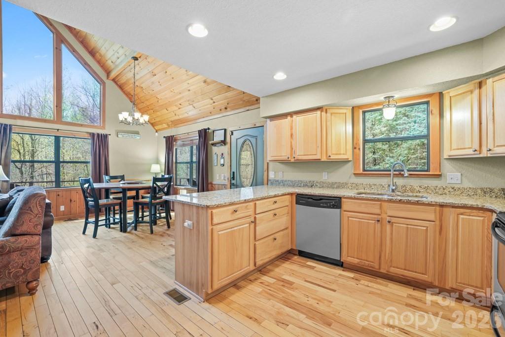 Glory Mountain - Residential
