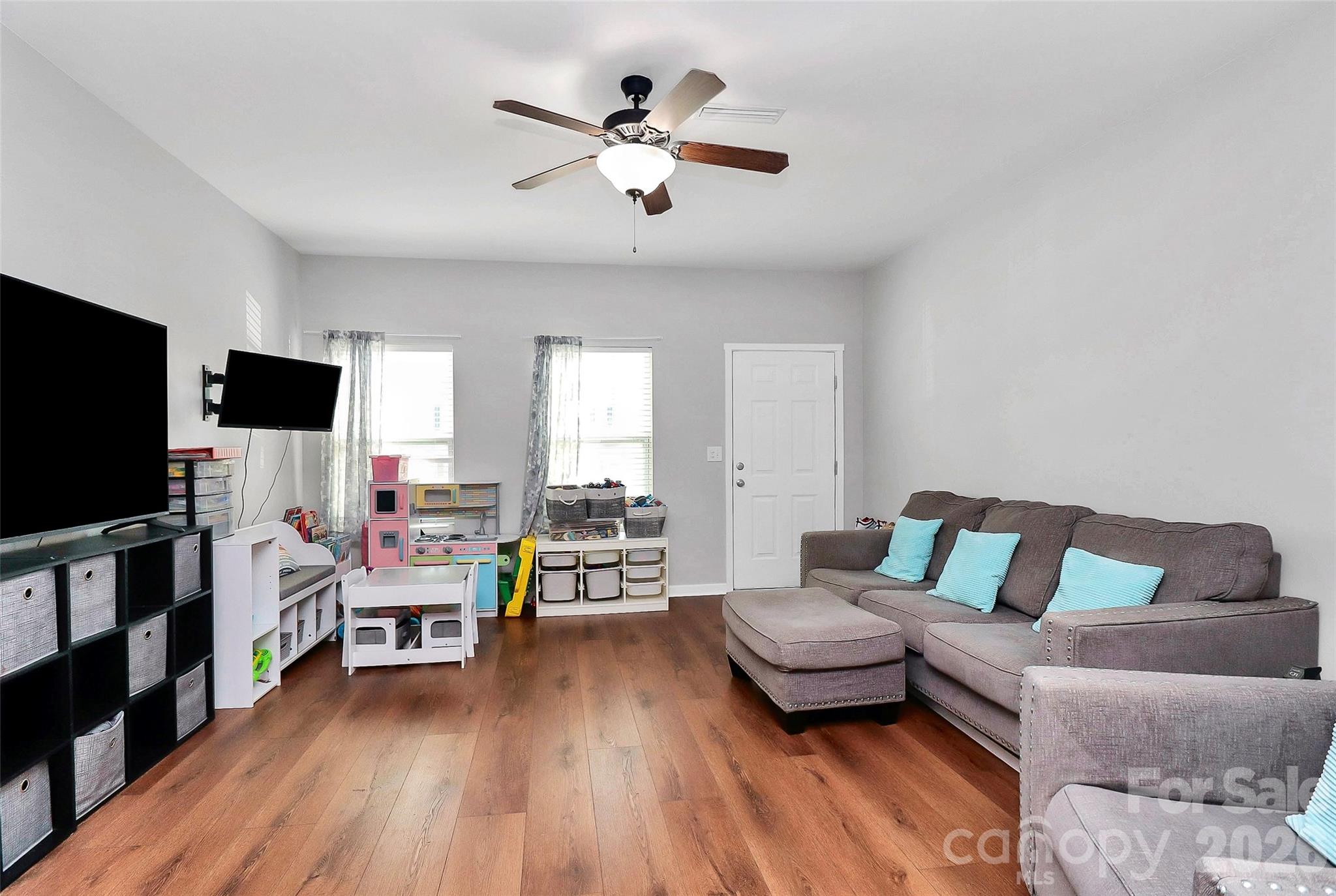 Steele Meadows - Residential