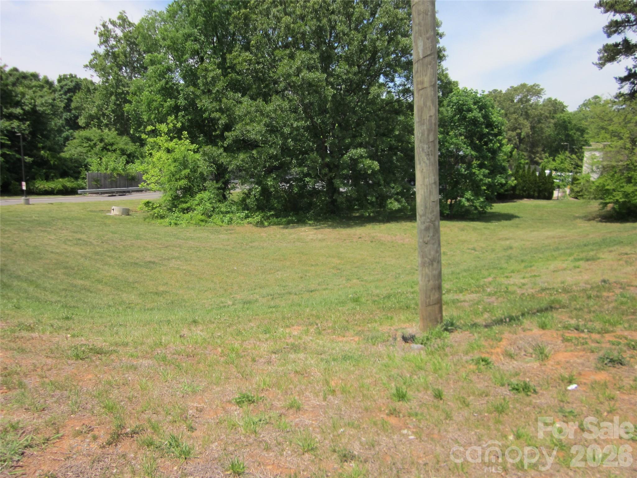 PRICE REDUCED! OWNER FINIANCING AVAILABLE! With at least 50% down, mortgage for 5 - 10 years, maybe with a balloon at the end of the term. BELOW TAX VALUE! Approx. .6 ac. corner lot at Old Statesville & Southland Roads, zoned Highway Commercial/Town of Huntersville. Adjacent to new 7/11. Uses by right, Please check huntersville.org for all the information! There is a driveway easement & undisturbed buffer on the back of lot, approx. 65' total, the lot has access to this driveway, in place, per the owners. BRING OFFERS!
