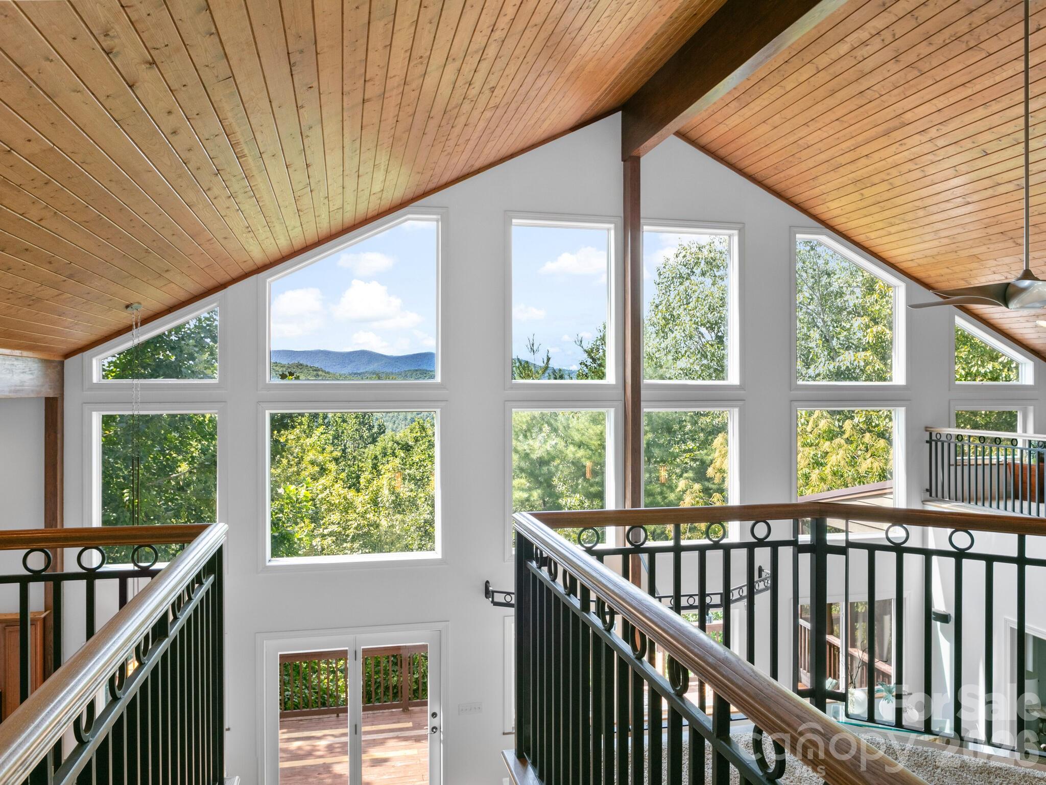Rambling Ridge - Residential