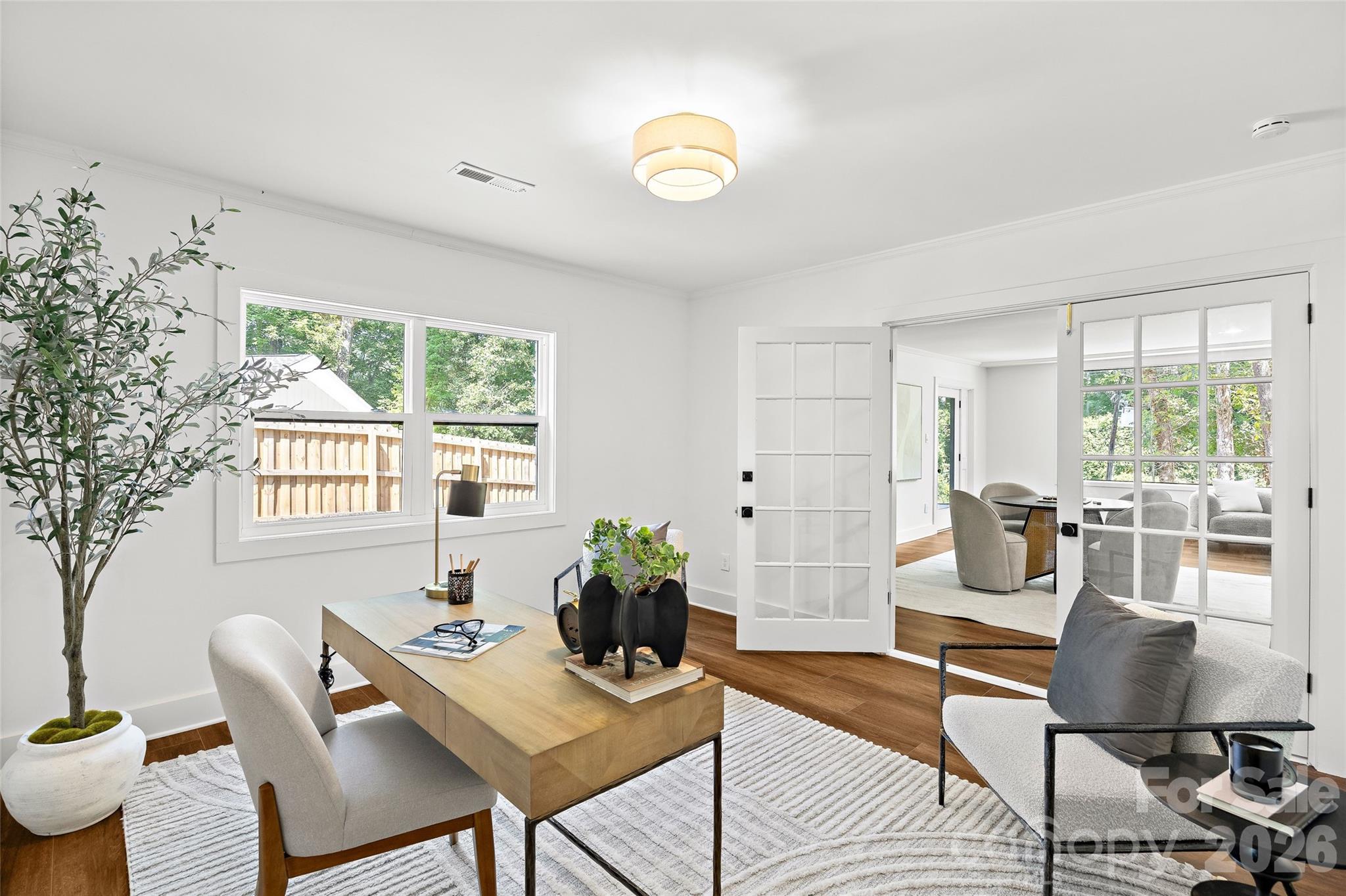 Governors Square - Residential