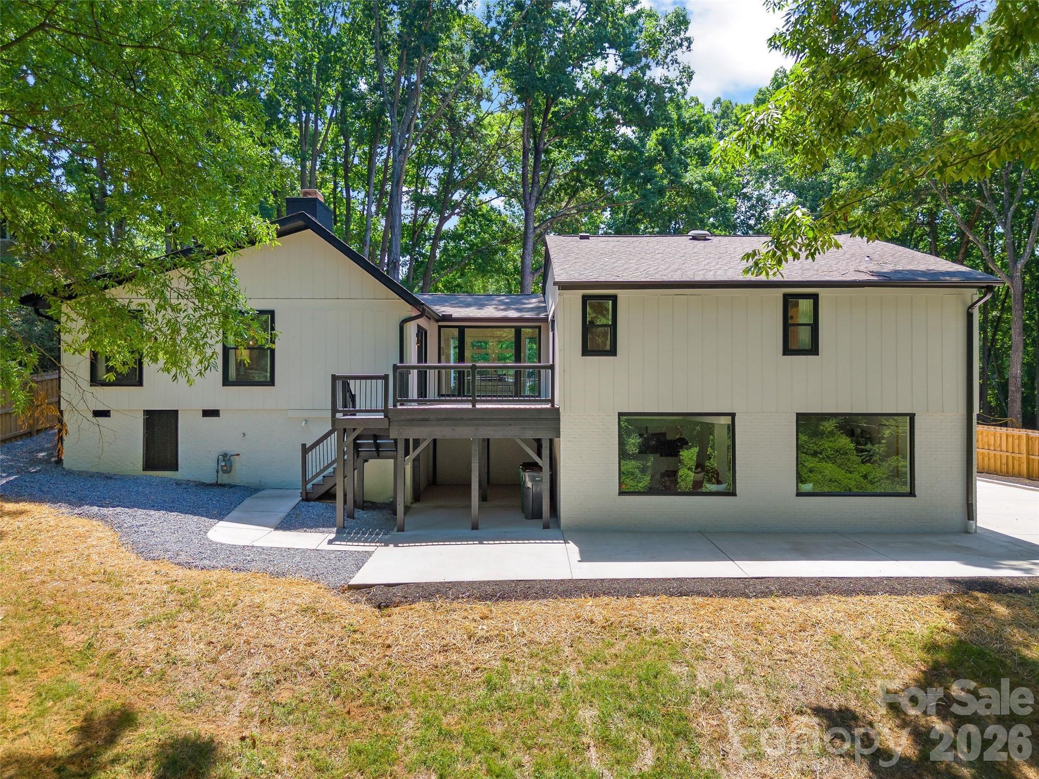 Governors Square - Residential