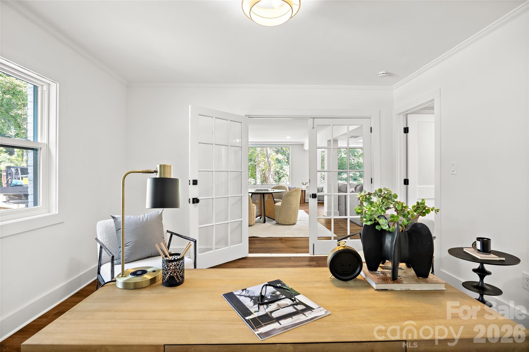Governors Square - Residential