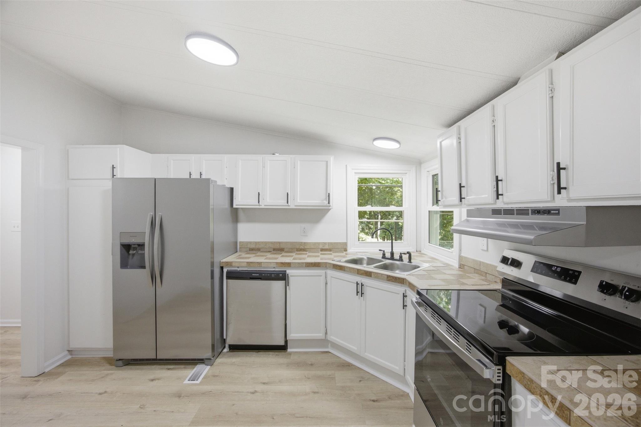 Carmel Woods - Residential