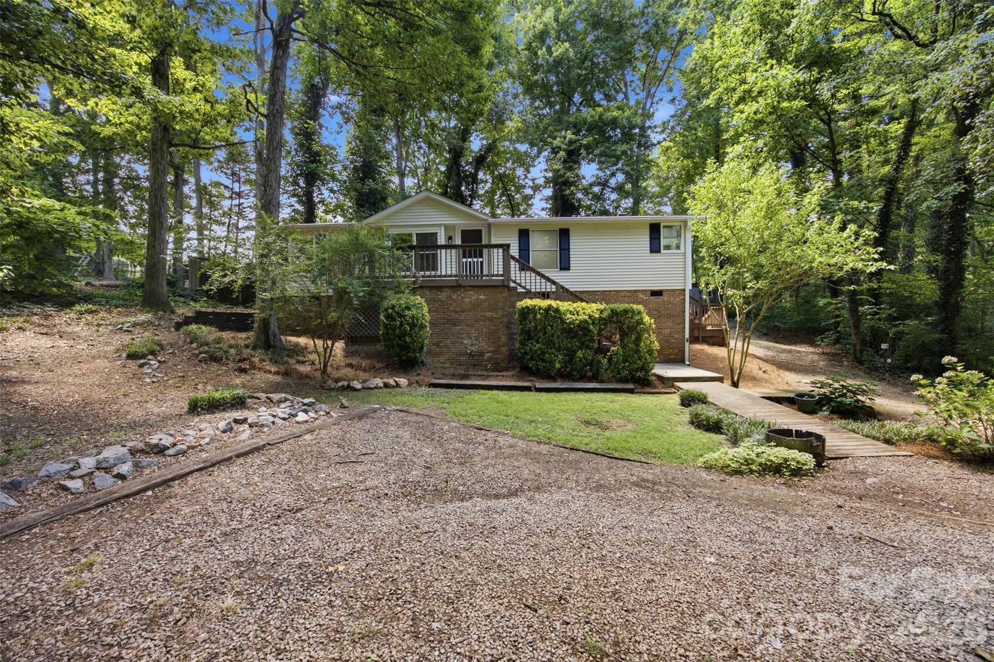 Carmel Woods - Residential