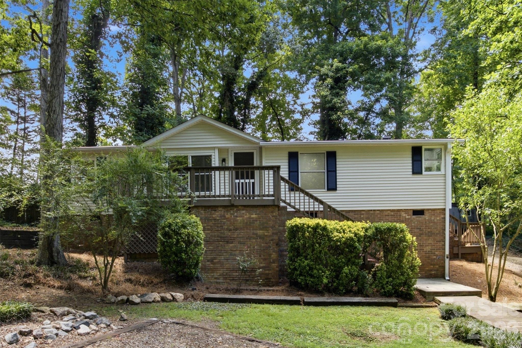 Carmel Woods - Residential