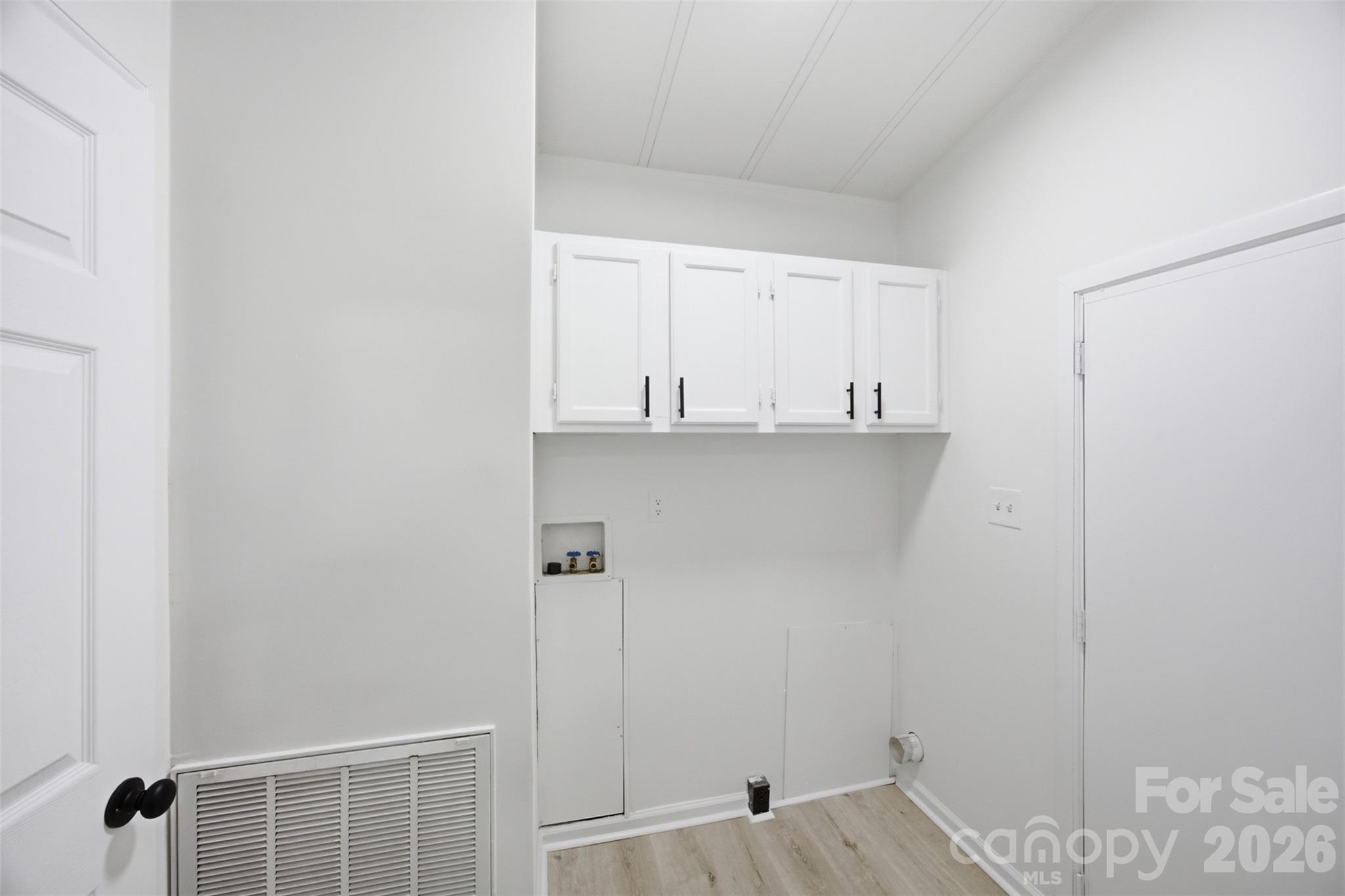 Carmel Woods - Residential