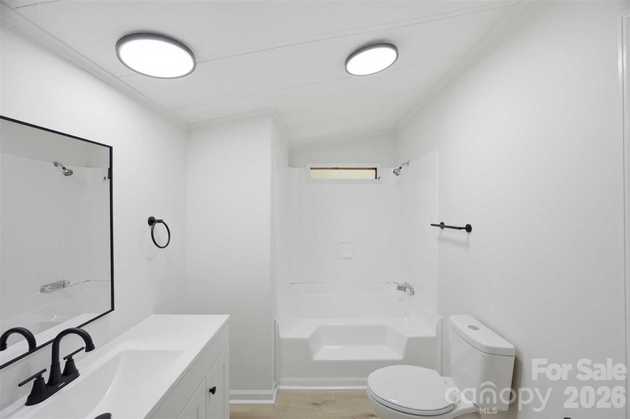 Carmel Woods - Residential