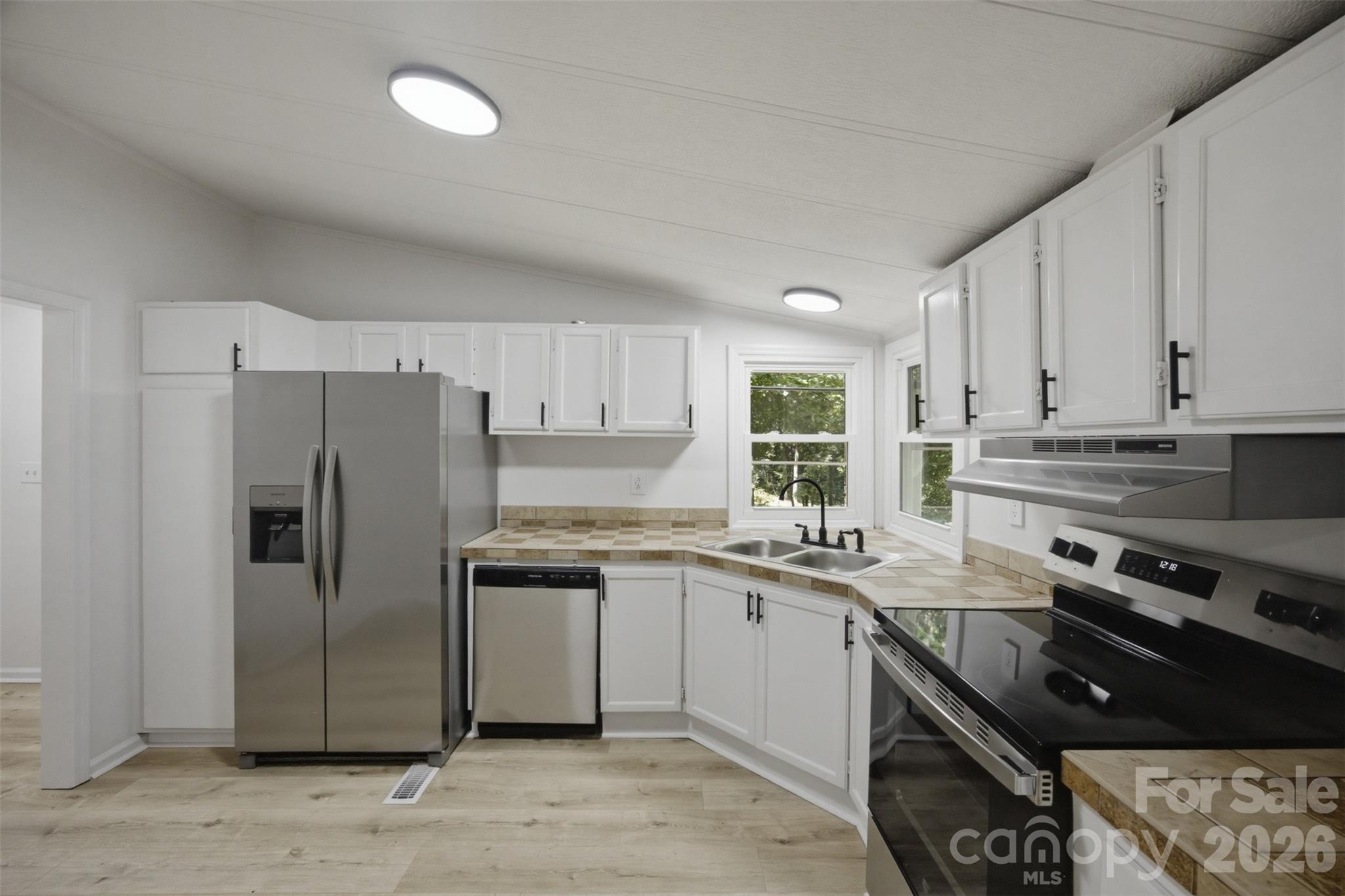 Carmel Woods - Residential