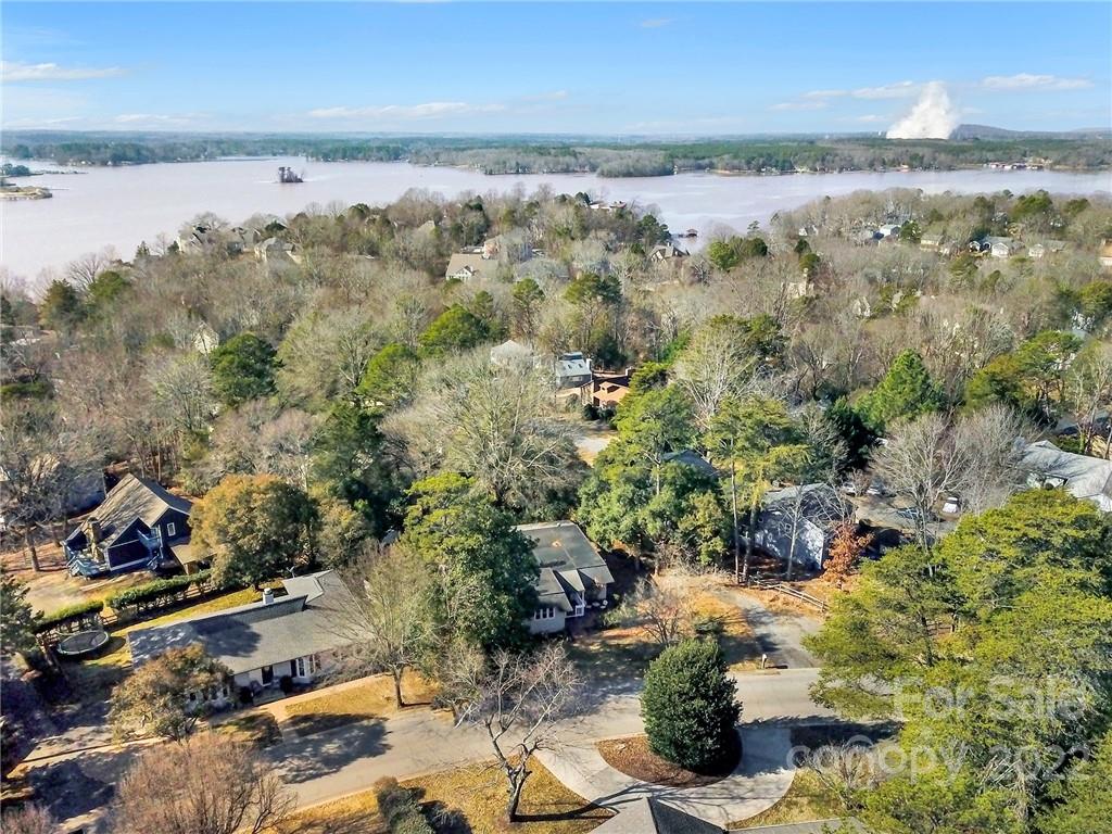 Tega Cay - Residential