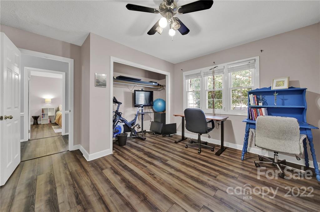 Tega Cay - Residential