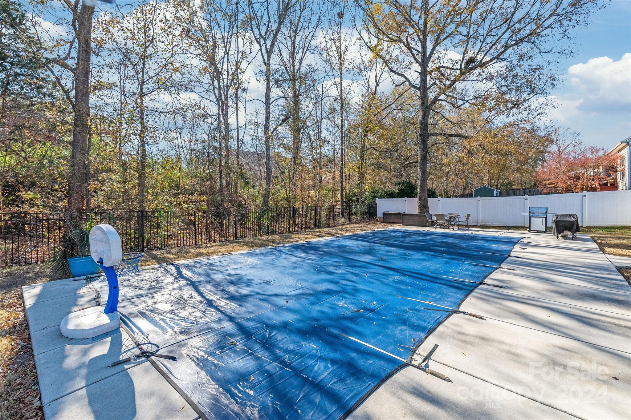 Stoneridge Lakes - Residential