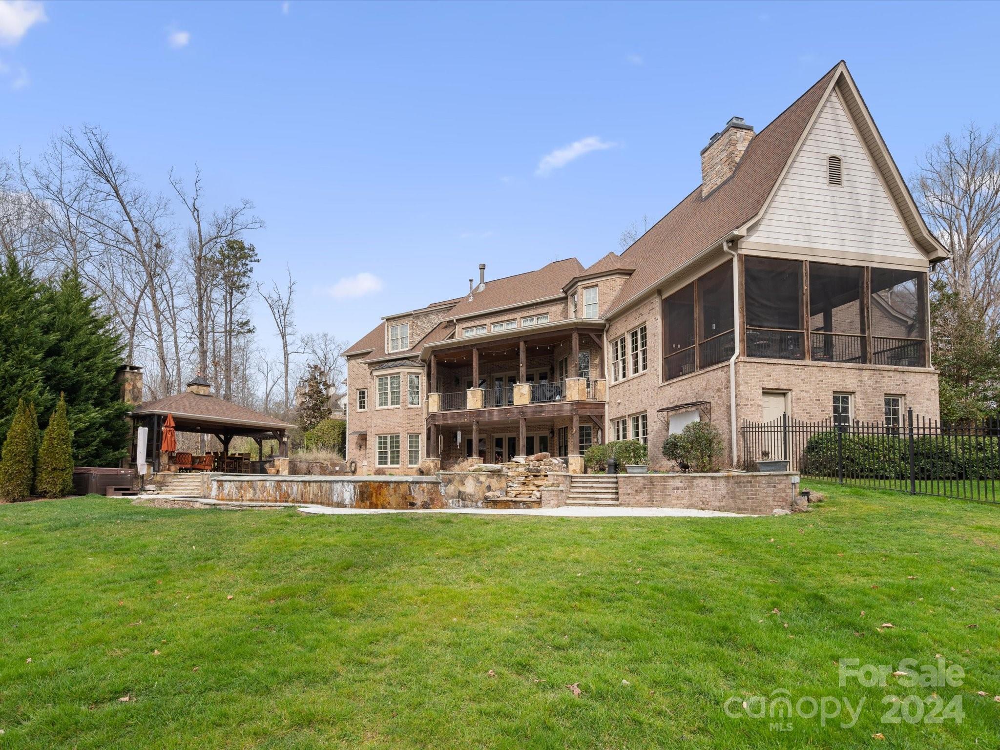 Stratford On Providence - Residential