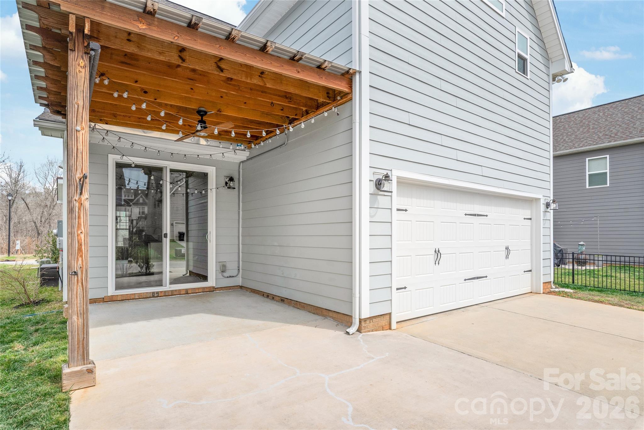 Woodlands Creek - Residential