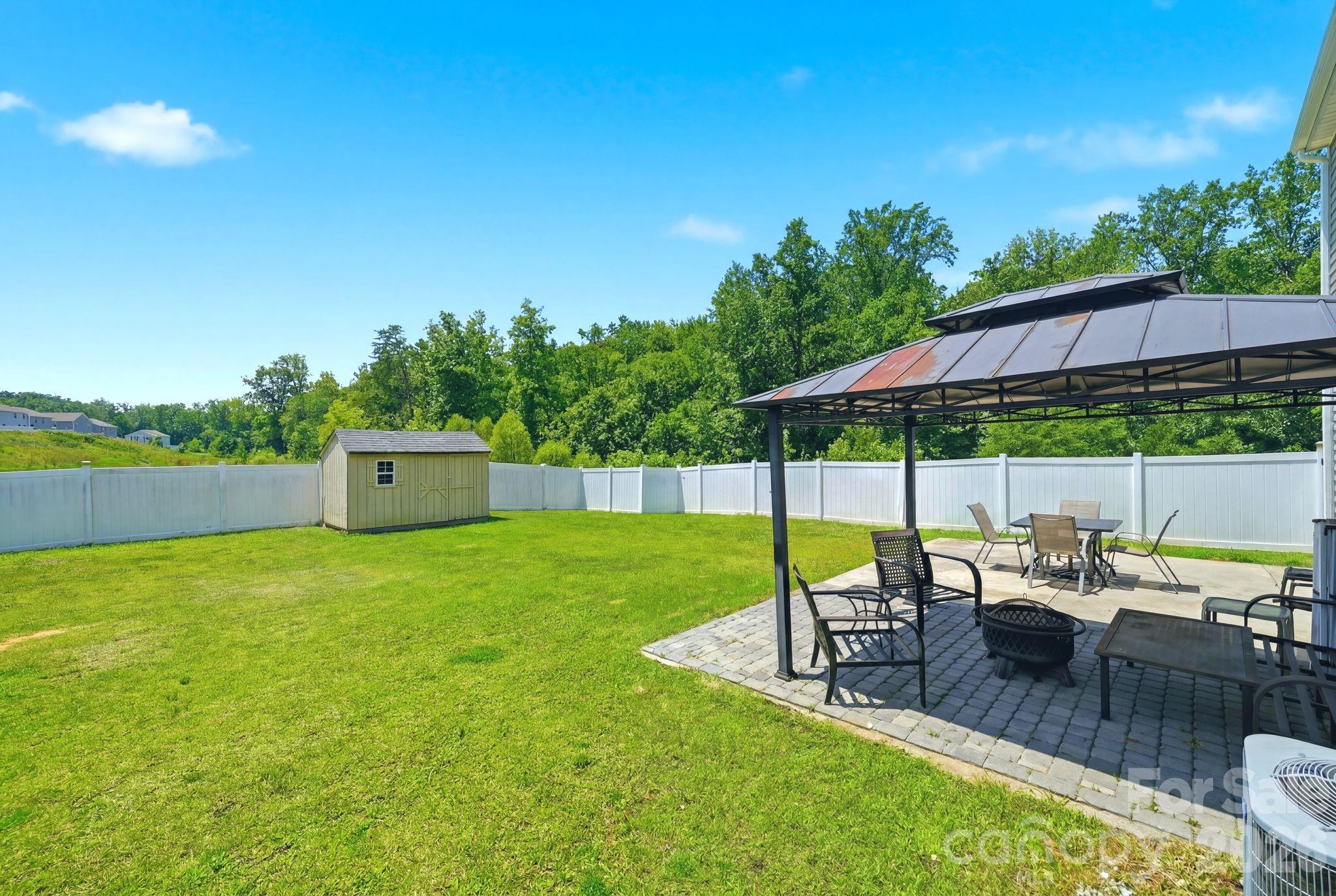 Lanier Village - Residential