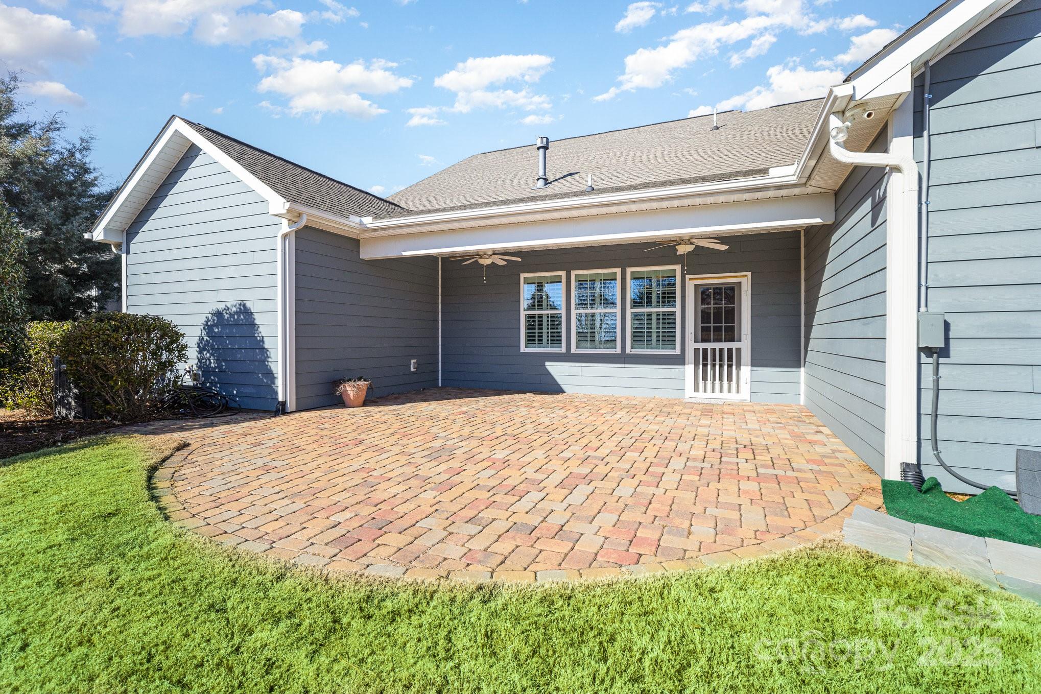 The Retreat at Rayfield - Residential