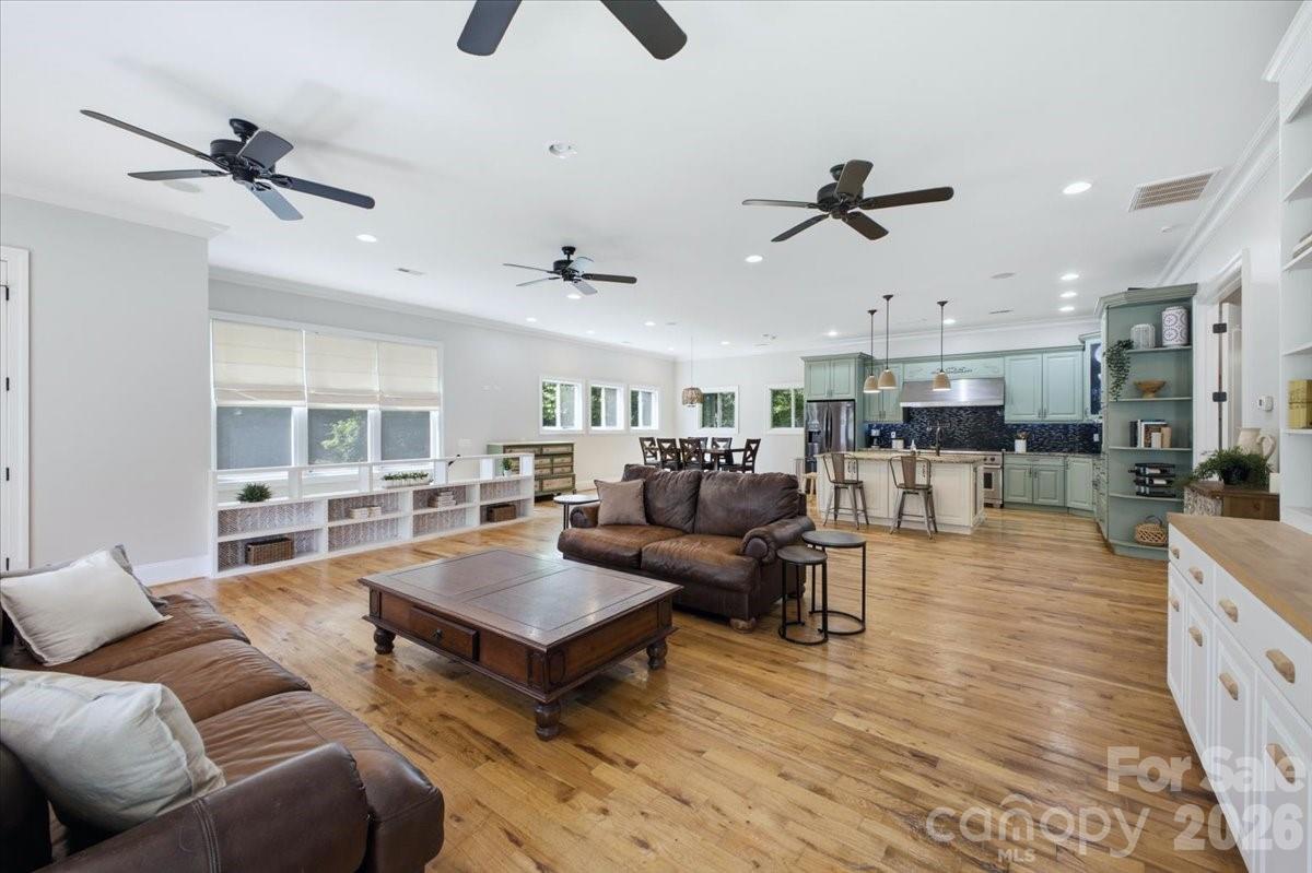 Caroland Acres - Residential