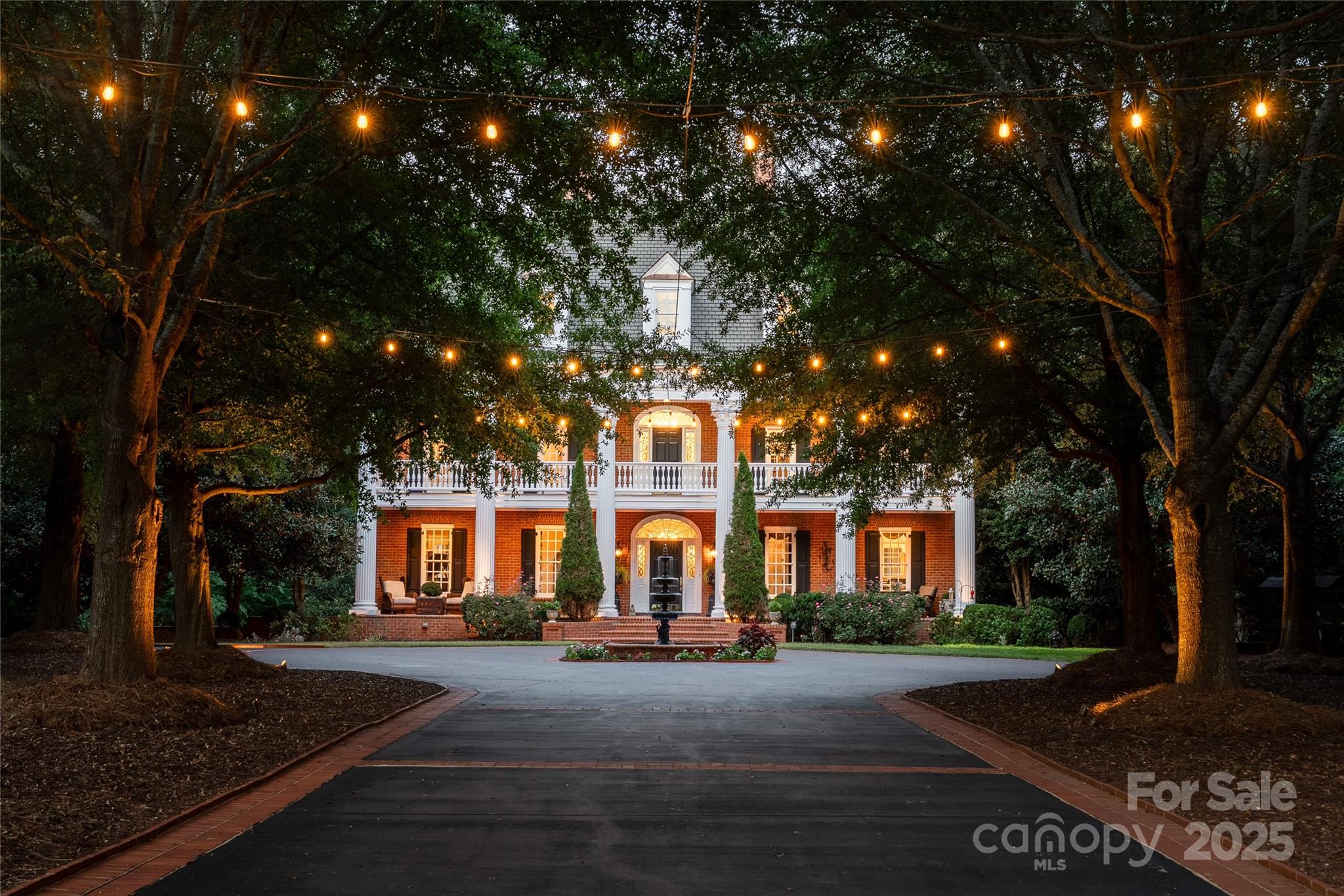 Country Club Estates - Residential