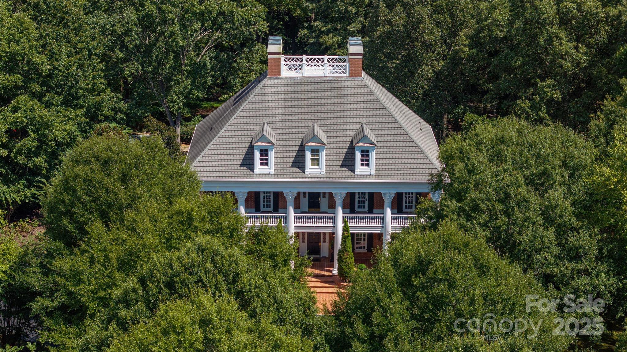 Country Club Estates - Residential