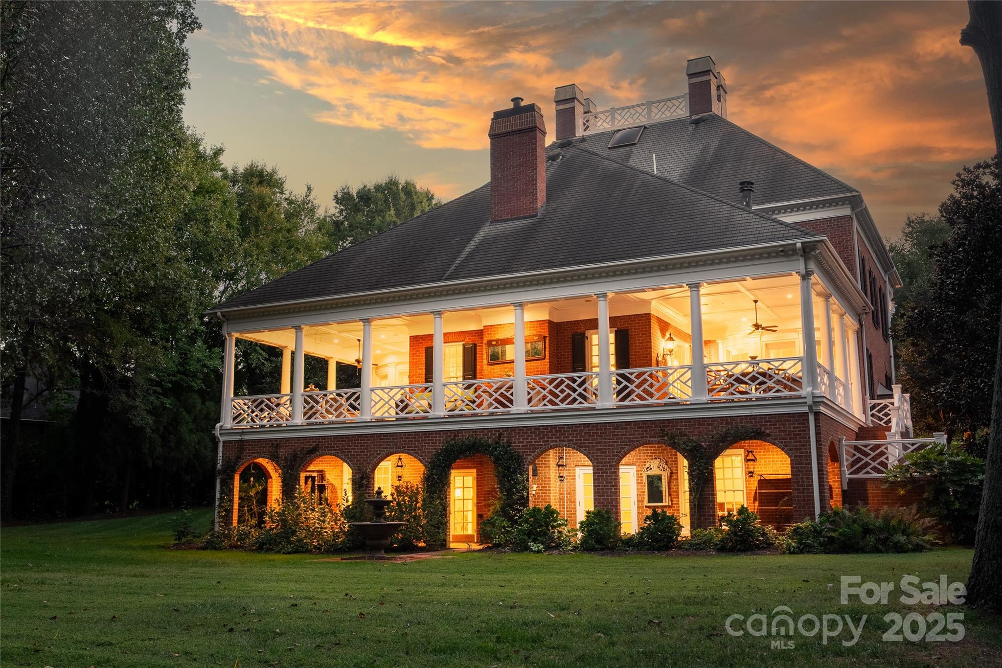 Country Club Estates - Residential