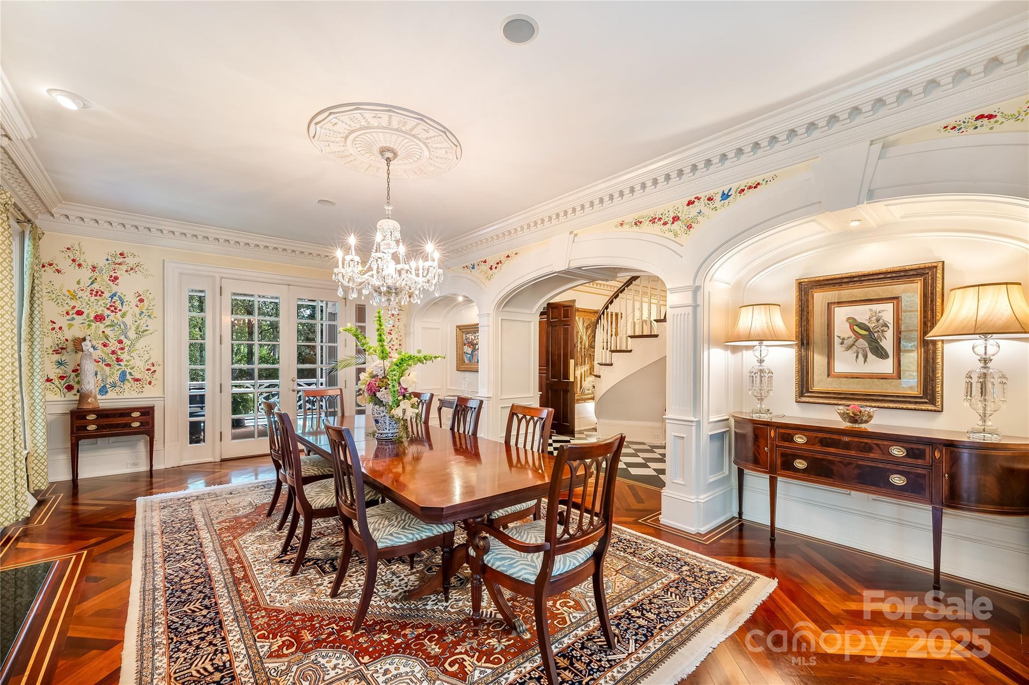 Country Club Estates - Residential