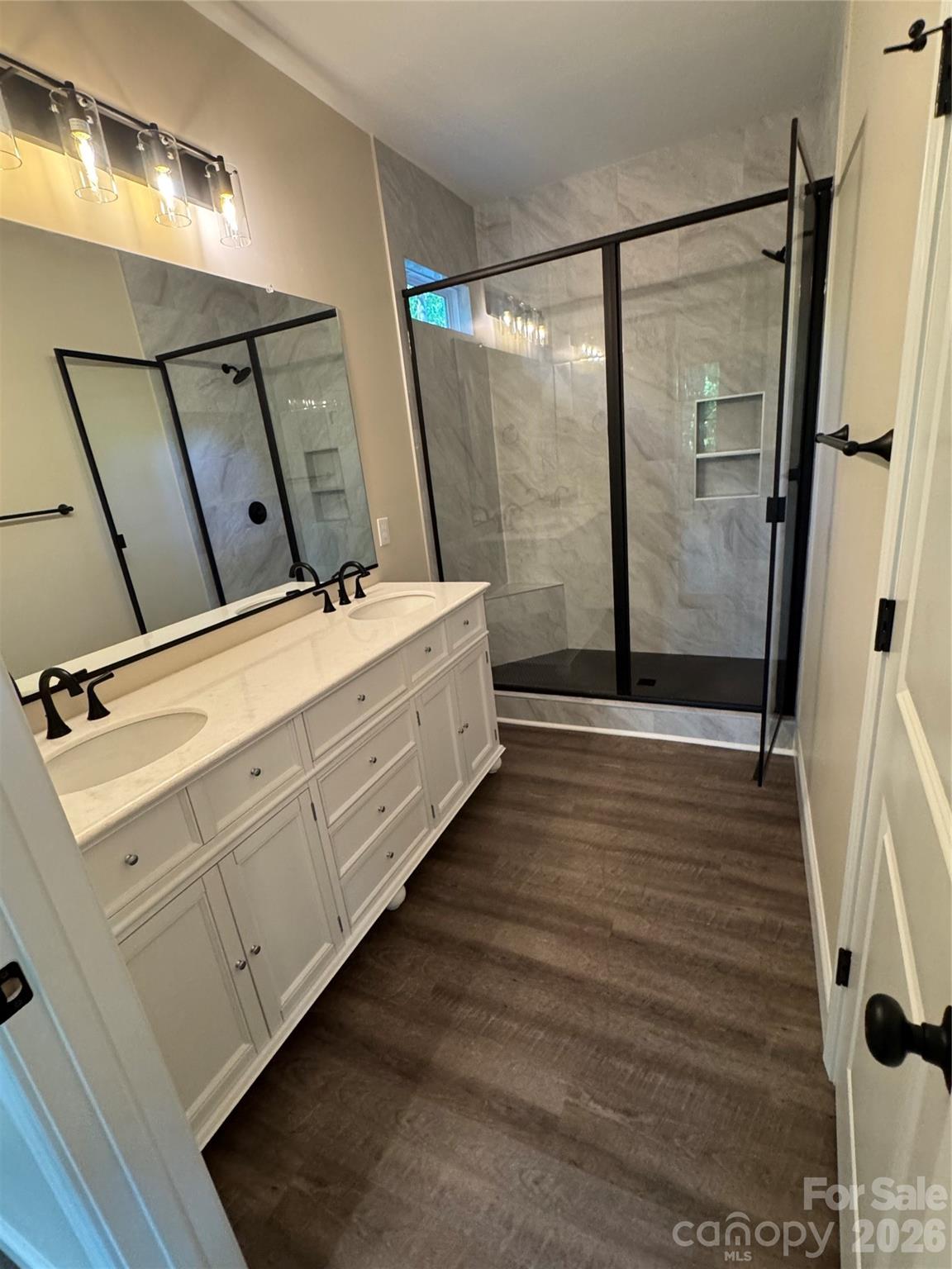 Sherman Oaks - Residential