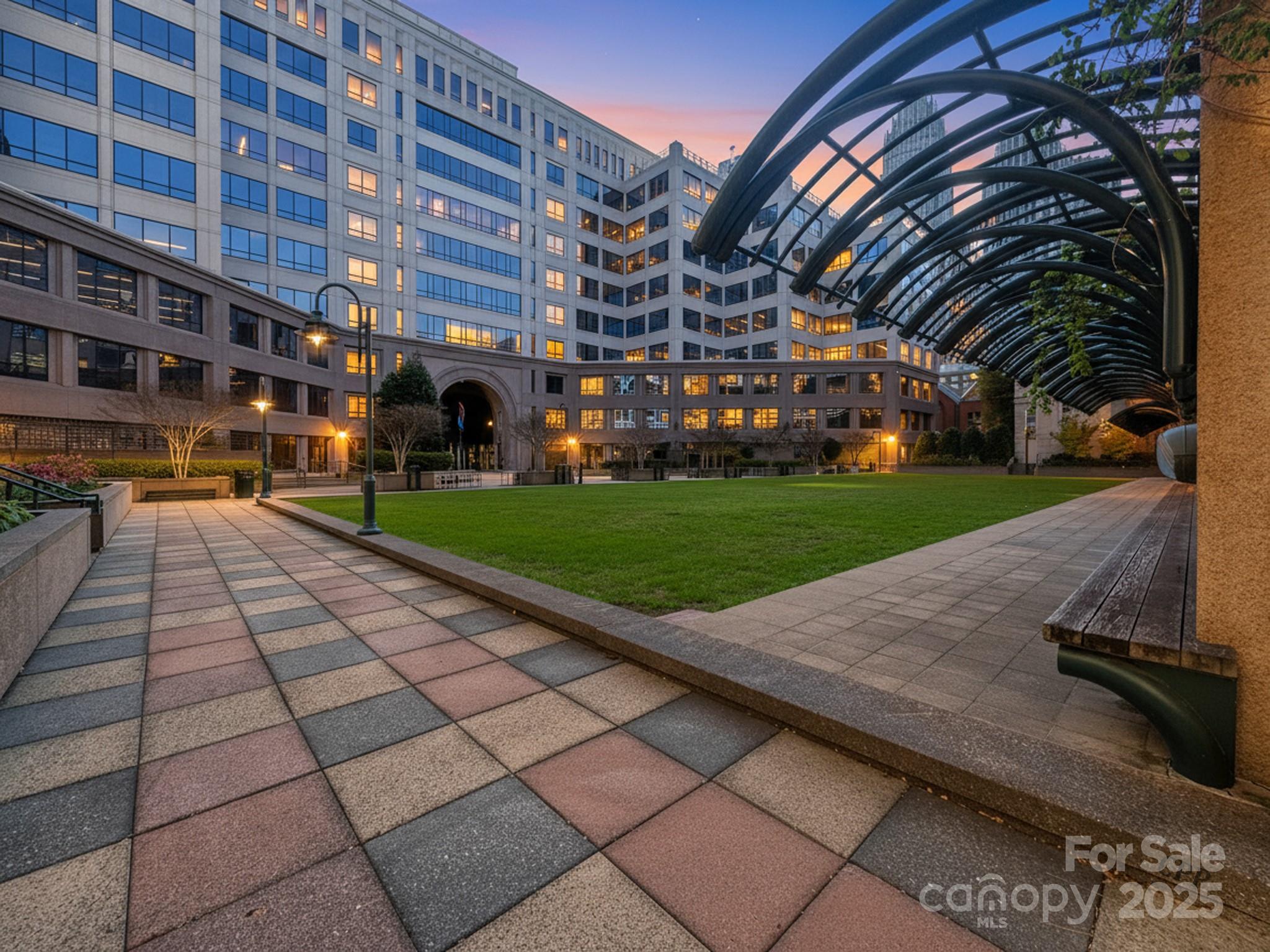 400 North Church - Residential