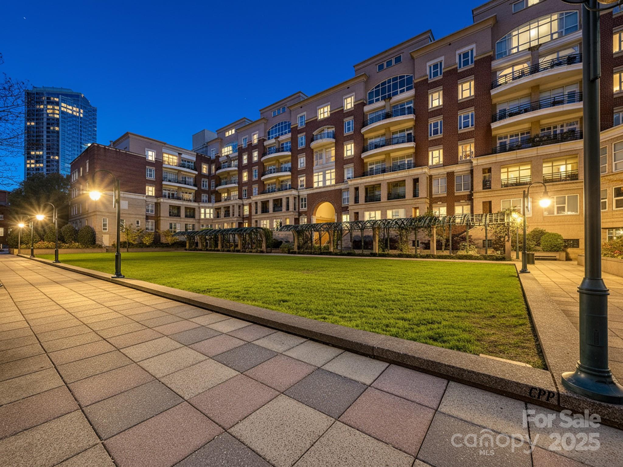 400 North Church - Residential