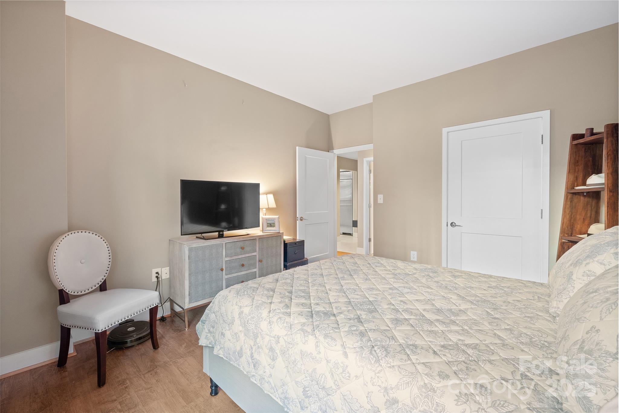 400 North Church - Residential