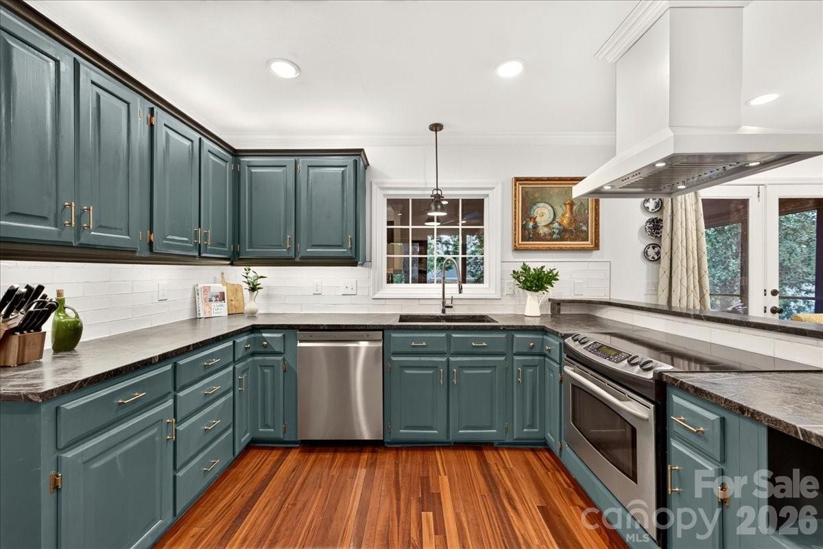 Williamsburg - Residential