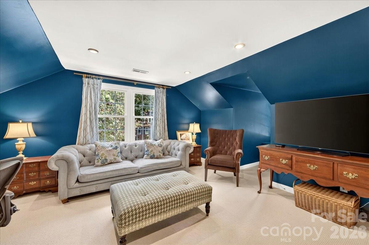 Williamsburg - Residential