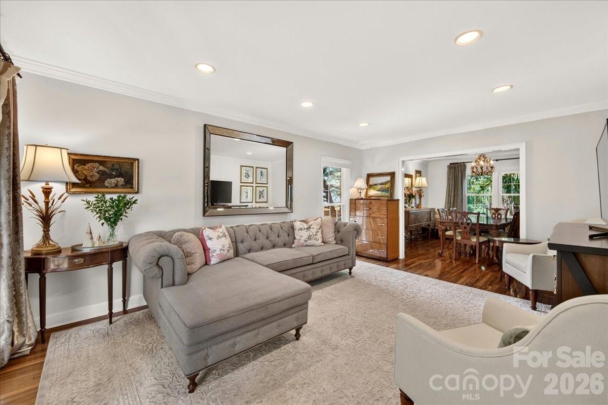 Williamsburg - Residential